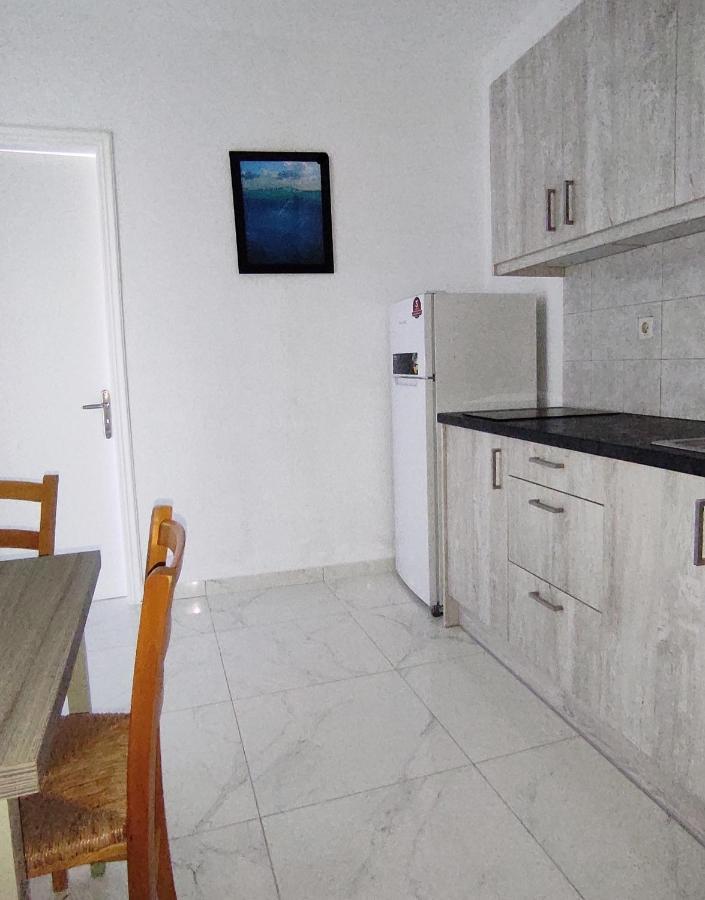 Zen Apartments Laganas Luaran gambar