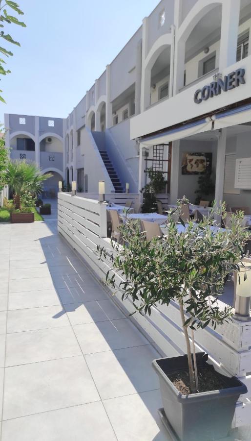 Zen Apartments Laganas Luaran gambar