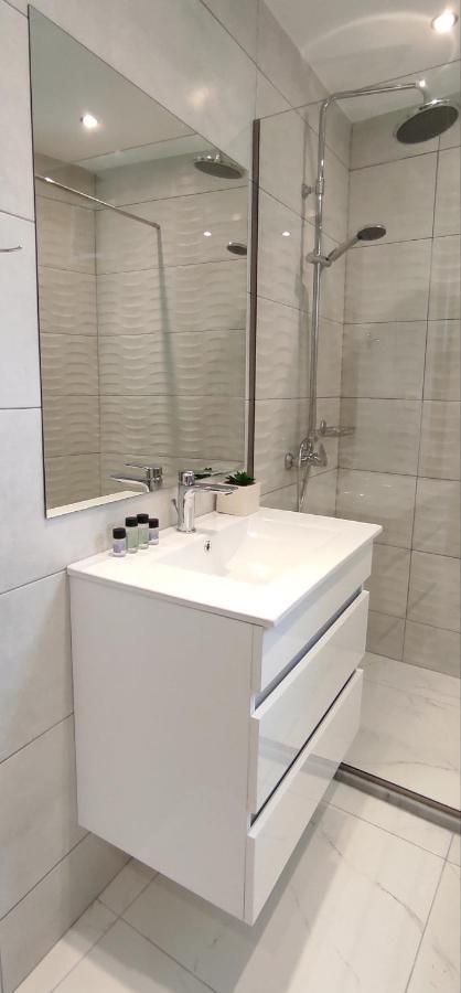 Zen Apartments Laganas Luaran gambar